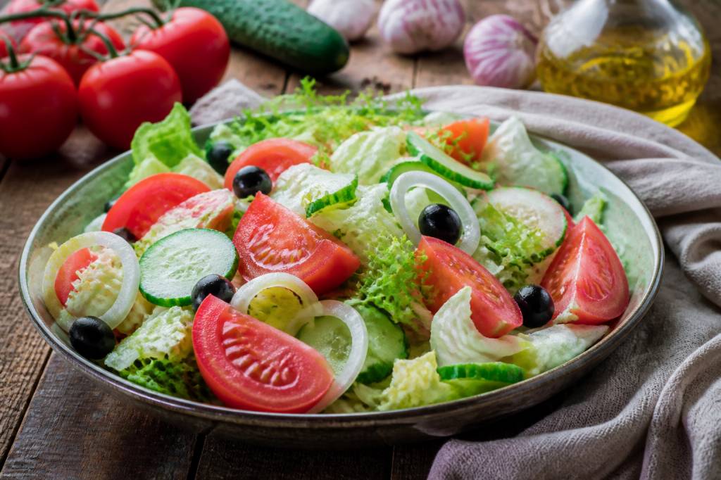 Ensalada huertana: sabores frescos de la huerta murciana